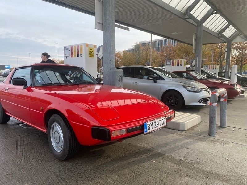 Rød Brugt 1979 Mazda RX7 Hatchback | 78.000 kr. - Billede 1/4