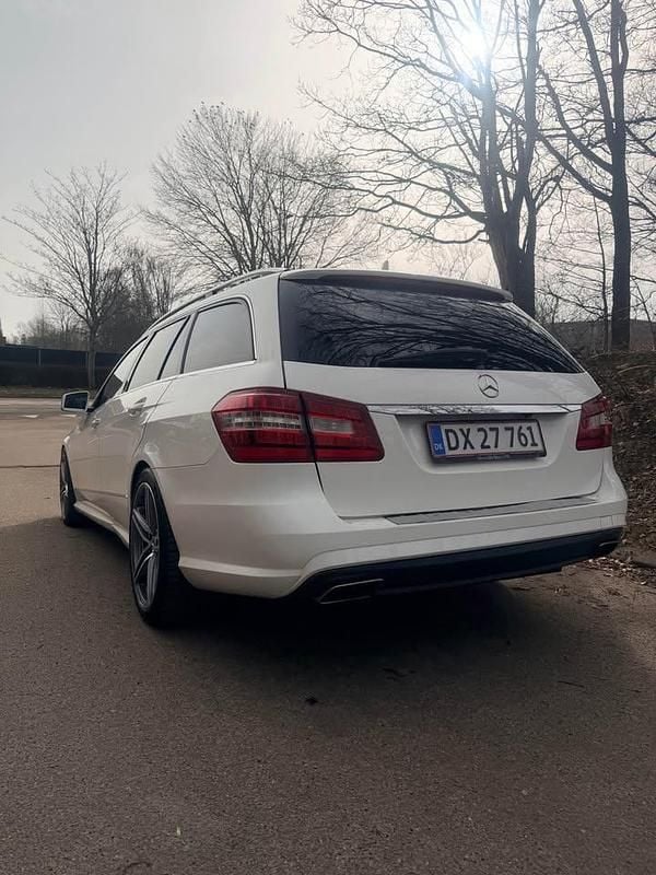 Brugt Mercedes E220 AMG line 170 HK (125 kW) 2013 Hvid Stationcar