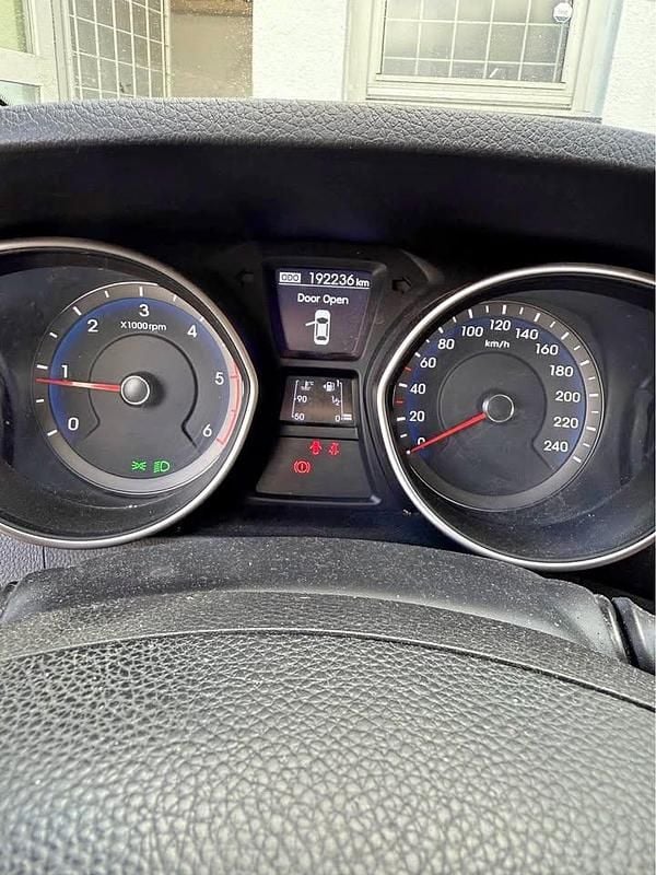 Sort Brugt 2013 Hyundai i30 Stationcar | 58.000 kr. (Lidt for dyr) - Billede 1/4