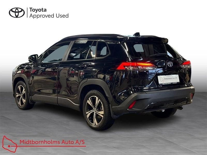Brugt Toyota Corolla Cross Comfort 197 HK (144 kW) 2023 Attitude black SUV