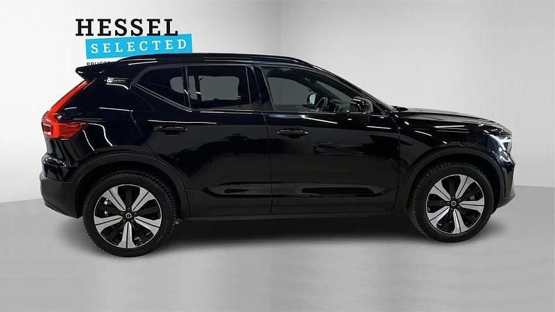Brugt Volvo XC40 Core 169 kW (231 HK) 2022 Onyx black metallic SUV