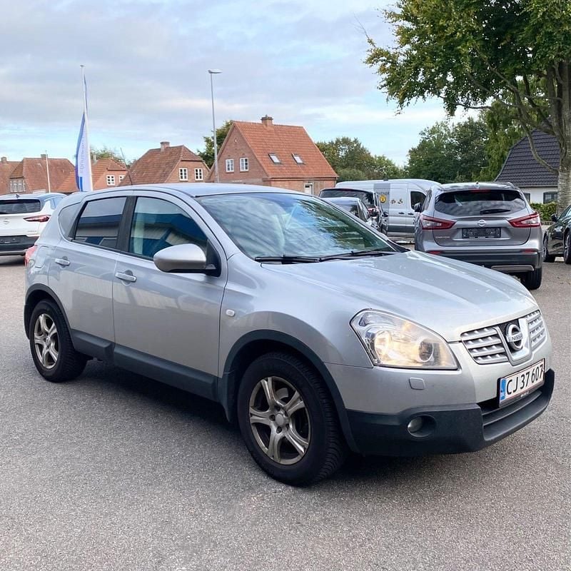 Gråmetal Brugt 2010 Nissan Qashqai Acenta SUV | 25.000 kr. - Billede 1/1