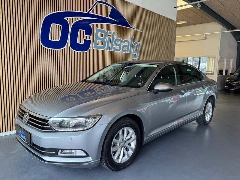 Sølvmetal Brugt 2017 VW Passat Comfortline Premium Sedan | 139.700 kr. (God pris) - Billede 1/4