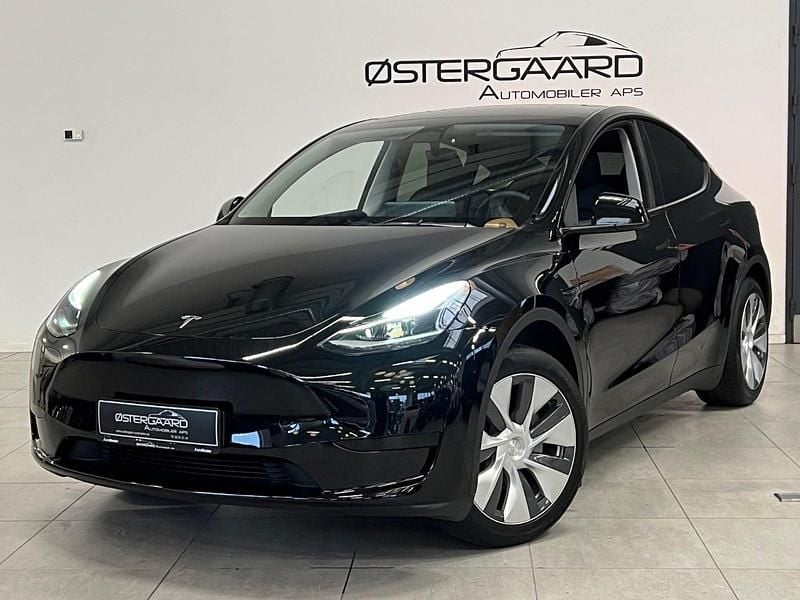Sortmetal Brugt 2024 Tesla Model Y Long Range RWD SUV | 314.700 kr. - Billede 1/4