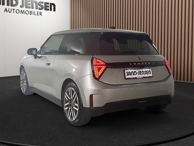 Brugt Mini Cooper SE Classic 160 kW (218 HK) 2024 Gråmetal Hatchback