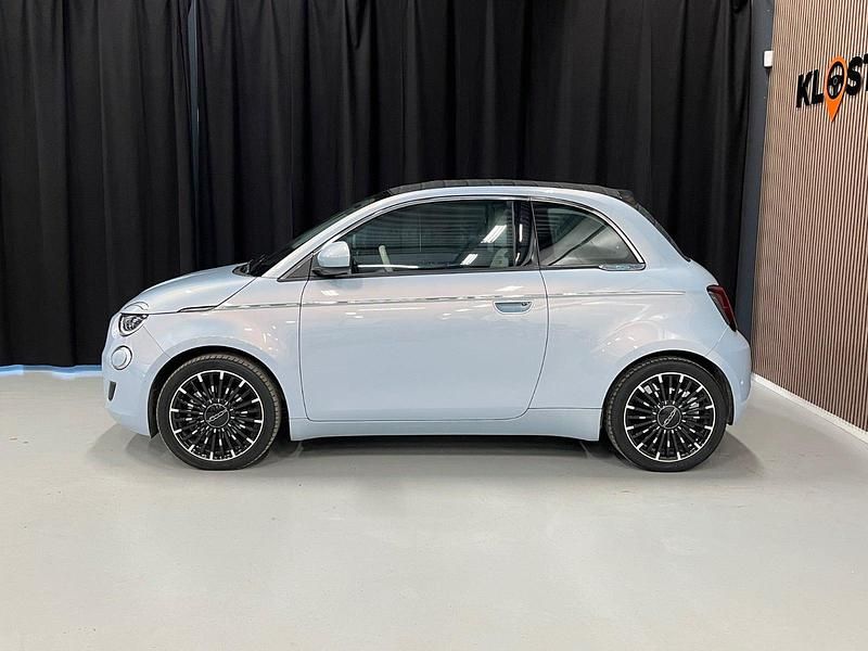Brugt Fiat 500e La Prima 86 kW (118 HK) 2021 Lysblåmetal Cabriolet