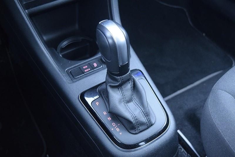 Brugt VW e-up! Style 61 kW (83 HK) 2022 Sølvmetal Hatchback