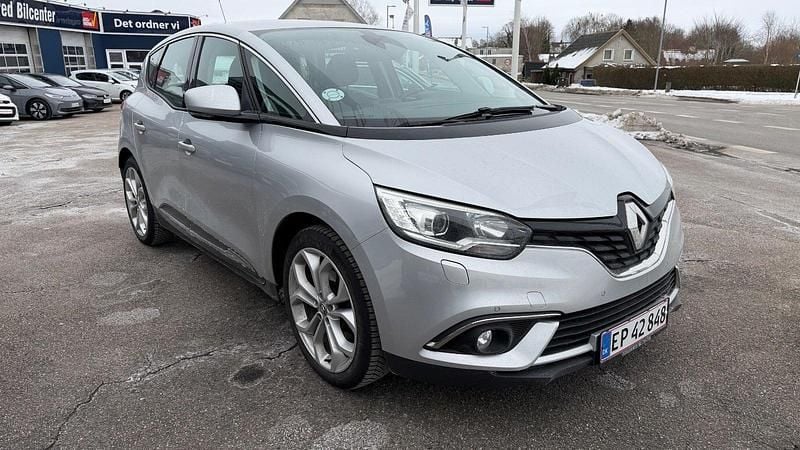 Brugt Renault Scénic IV Zen 130 HK (95 kW) 2017 Sølvmetal MPV