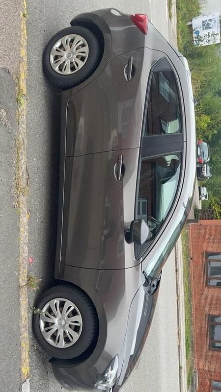 Brugt Mazda 2 90 HK (66 kW) 2017 Brun Hatchback