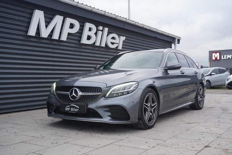 Koksmetal Brugt 2019 Mercedes C220 AMG line Stationcar | 299.900 kr. (Lidt for dyr) - Billede 1/4