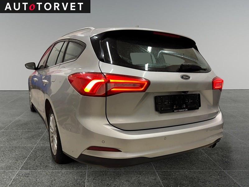 Brugt Ford Focus Titanium 125 HK (91 kW) 2018 Sølvmetal Stationcar