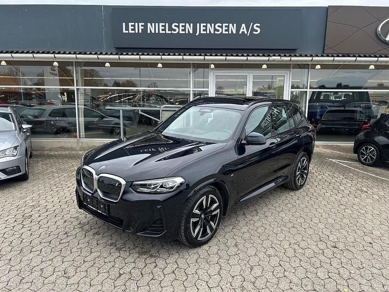 Mørkblåmetal Brugt 2022 BMW iX3 M Sport SUV | 339.900 kr. (God pris) - Billede 1/4
