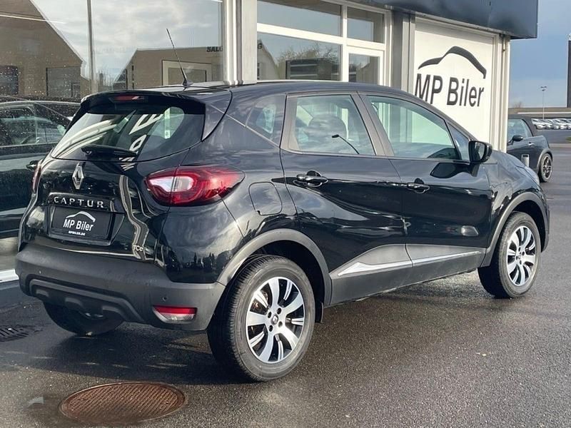 Brugt Renault Captur Zen 90 HK (66 kW) 2018 Sort SUV