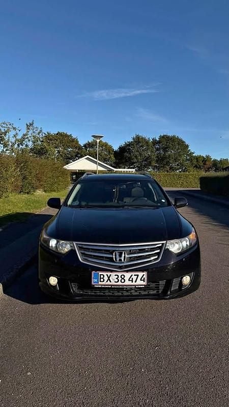 Brugt 2010 Honda Accord Elegance Stationcar | 28.000 kr. - Billede 1/4