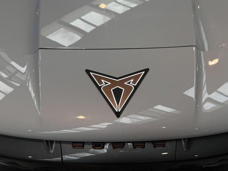 Brugt Cupra Tavascan 210 kW (286 HK) 2025 Hvidmetal SUV