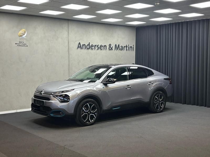 Brugt Citroën e-C4 Shine 100 kW (136 HK) 2023 Grå Hatchback