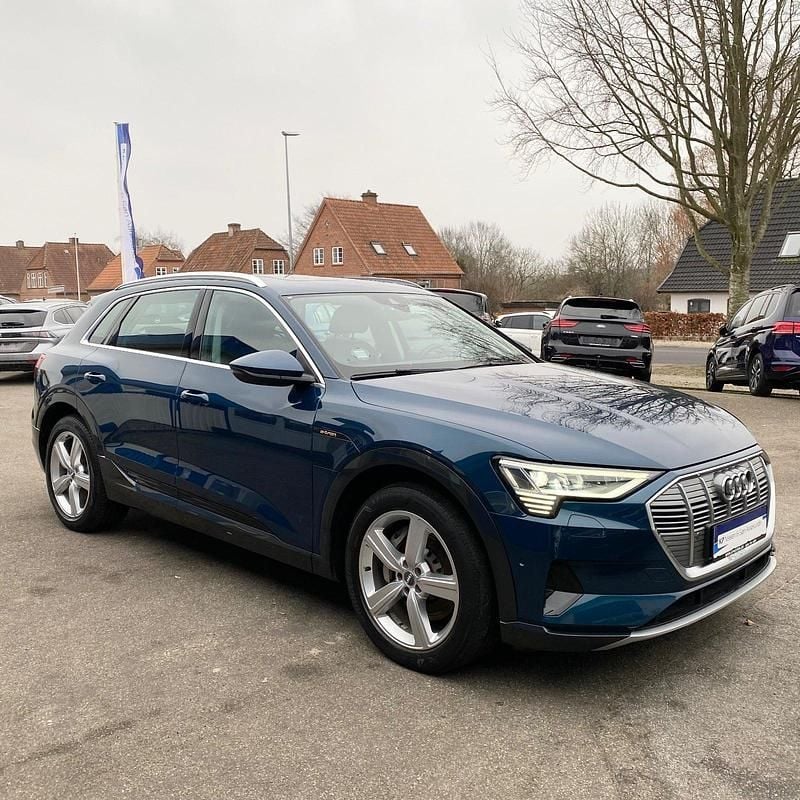 Blåmetal Brugt 2020 Audi e-tron Advanced SUV | 209.900 kr. (Fair pris) - Billede 1/4