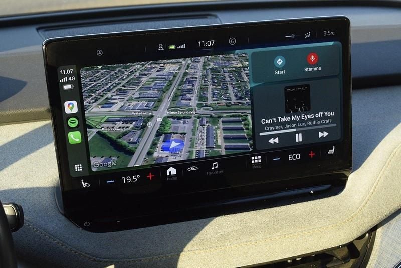 Brugt Skoda Enyaq iV Lounge 131 kW (179 HK) 2021 Sortmetal SUV