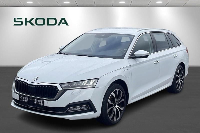 Hvidmetal Brugt 2021 Skoda Octavia Stationcar | 229.900 kr. (Fair pris) - Billede 1/4