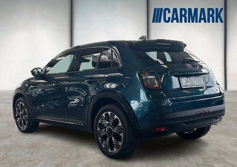 Brugt Fiat 600E La Prima 114 kW (156 HK) 2024 Blåmetal Hatchback