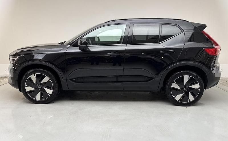 Sortmetal Brugt 2024 Volvo XC40 Plus SUV | 289.900 kr. (Super pris) - Billede 1/4