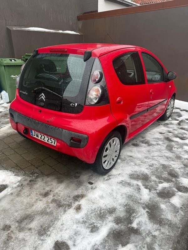Brugt Citroën C1 Attraction 68 HK (50 kW) 2012 Rød Hatchback
