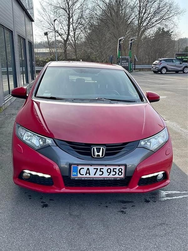 Rød Brugt 2012 Honda Civic Hatchback | 49.000 kr. - Billede 1/4