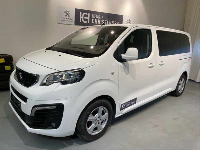 Hvid Brugt 2018 Peugeot Traveller Business-Line MPV | 319.900 kr. - Billede 1/4