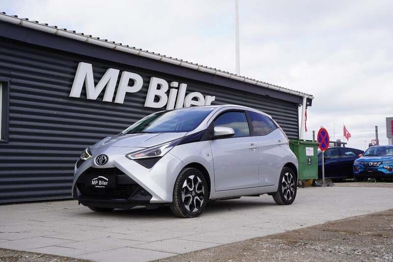 Sølvmetal Brugt 2019 Toyota Aygo Hatchback | 89.800 kr. (Fair pris) - Billede 1/4