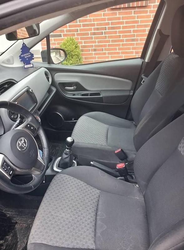 Brugt Toyota Yaris 90 HK (66 kW) 2014 Hatchback