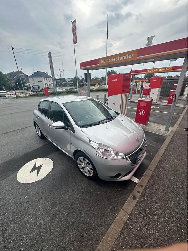 Brugt Peugeot 208 68 HK (50 kW) 2012 Hatchback