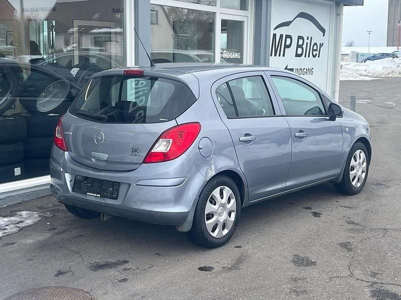 Brugt Opel Corsa Cosmo 100 HK (73 kW) 2010 Blå Hatchback