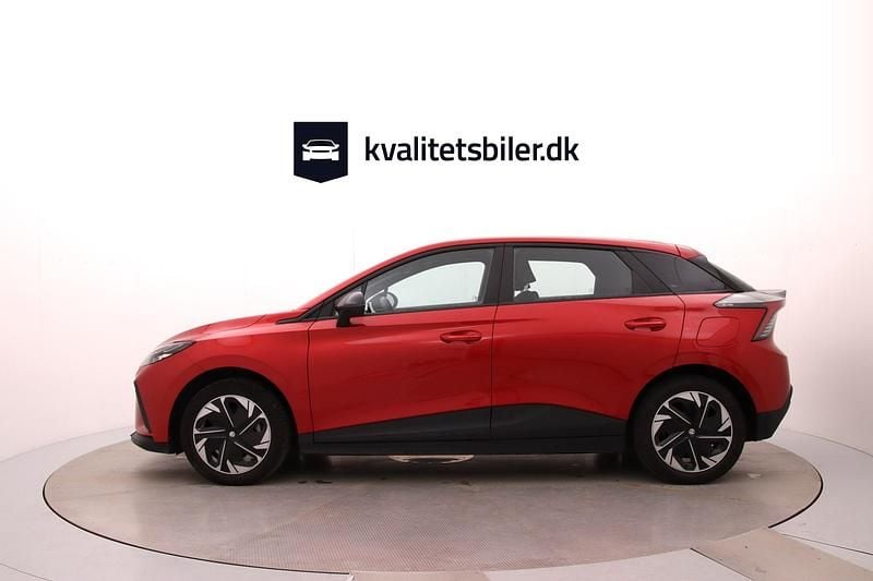 Brugt MG MG4 EV 125 kW (170 HK) 2023 Rødmetal Hatchback