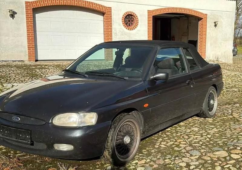 Brugt Ford Escort Cabriolet 1995 Cabriolet