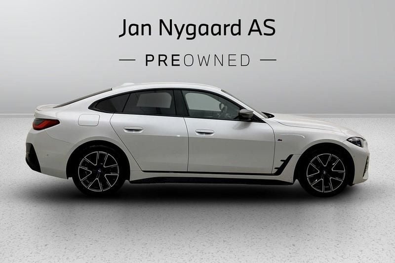 Brugt BMW i4 400 kW (544 HK) 2025 Hvidmetal Sedan