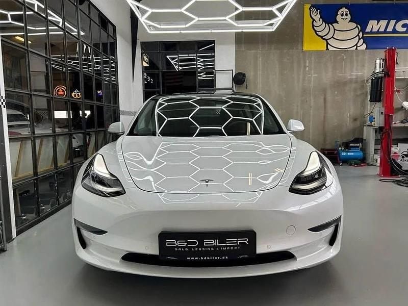 Brugt Tesla Model 3 235 kW (320 HK) 2020 Sedan