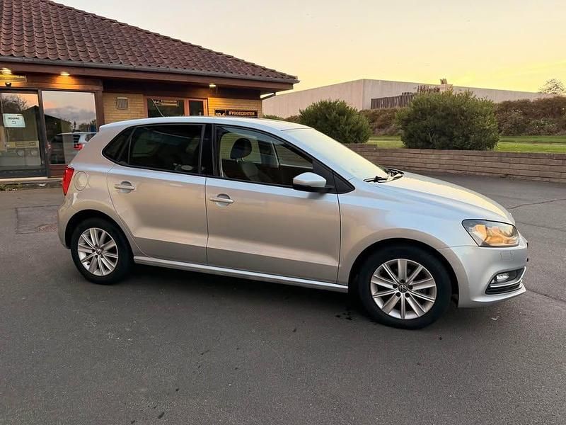 Brugt VW Polo Comfortline 90 HK (66 kW) 2015 Grå Hatchback