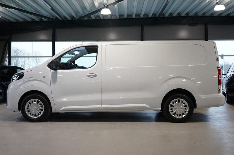 Ny Toyota Proace Comfort 100 kW (136 HK) 2026 Hvid MPV