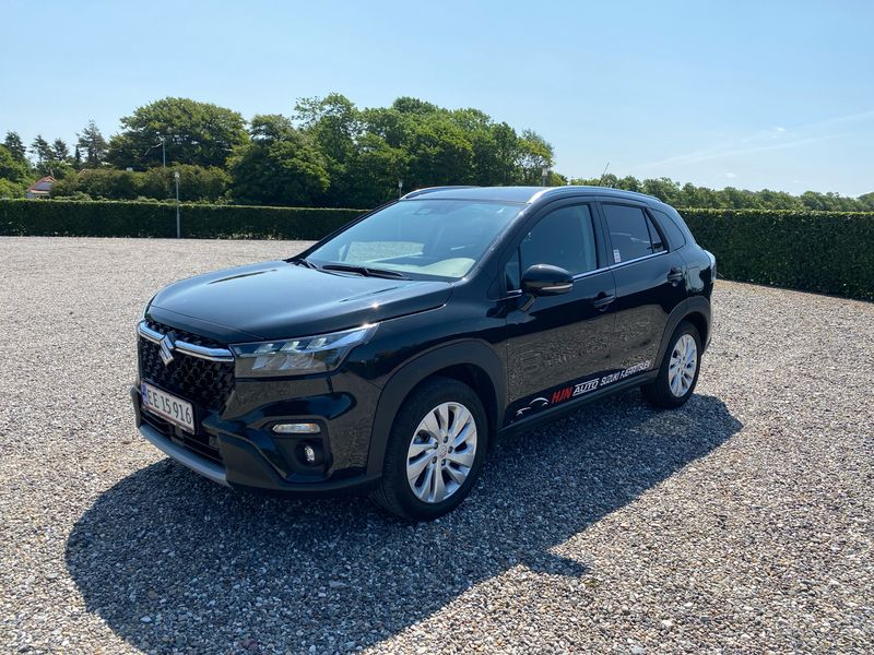 Zce sort Brugt 2024 Suzuki SX4 S-Cross Active SUV | 334.500 kr. - Billede 1/4
