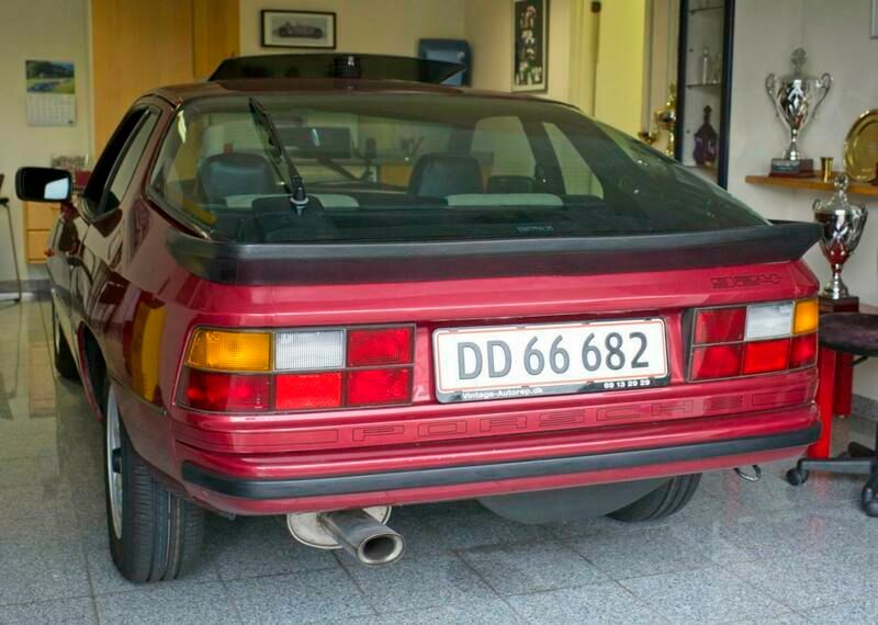 Brugt Porsche 924 125 HK (91 kW) 1976 Rød Coupe