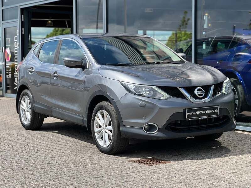 Sølvmetal Brugt 2015 Nissan Qashqai N-Connecta SUV | 79.700 kr. (Fair pris) - Billede 1/4