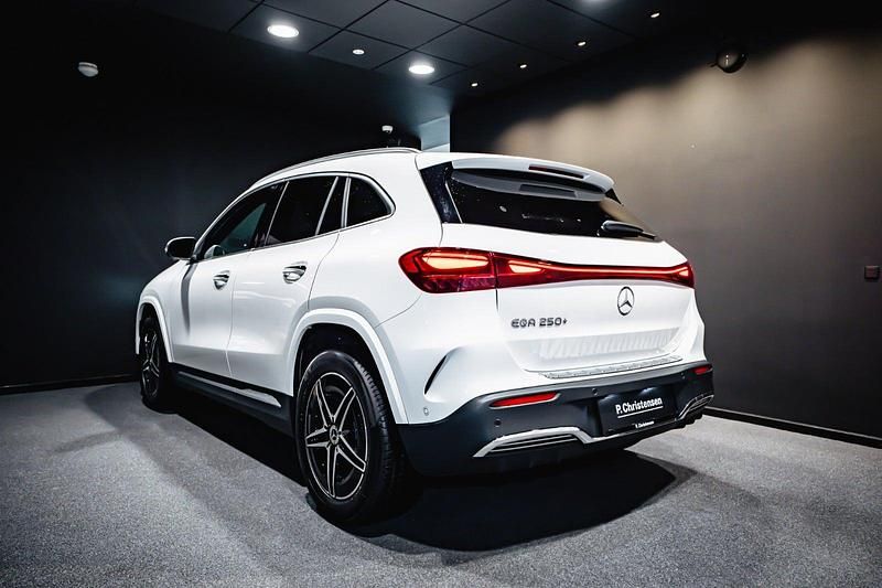 Brugt Mercedes EQA250+ Premium 139 kW (190 HK) 2025 Farve: hvid SUV
