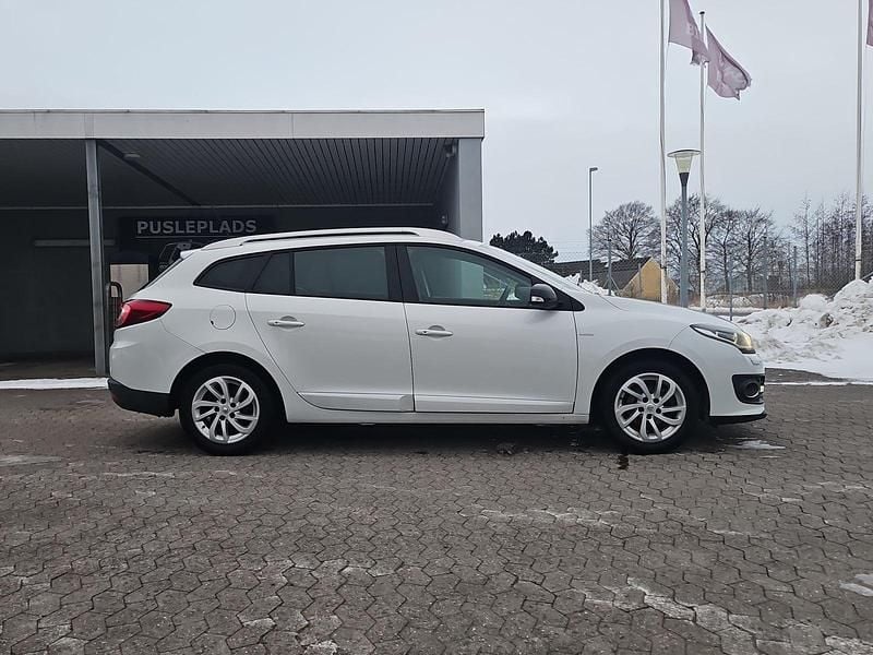 Brugt Renault Mégane III LIMITED 110 HK (80 kW) 2015 Hvidmetal Stationcar
