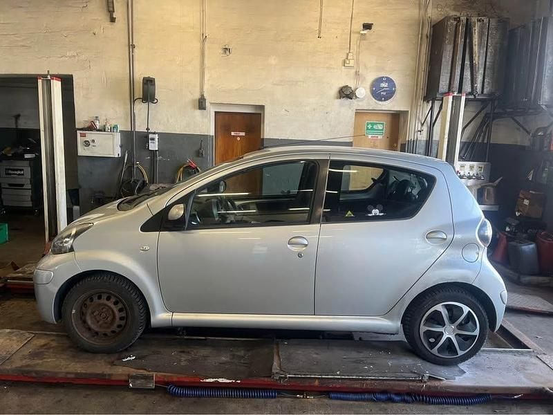 Brugt Toyota Aygo 68 HK (50 kW) 2010 Hatchback