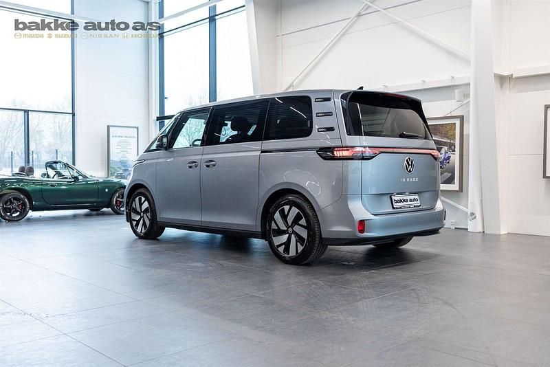 Brugt VW ID. Buzz Pro 150 kW (204 HK) 2023 Sølvmetal MPV