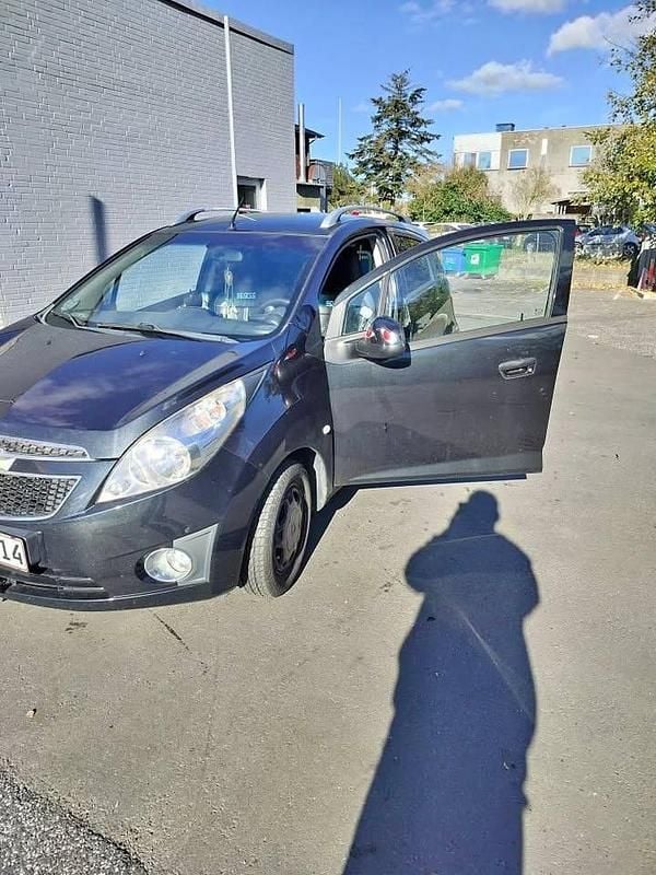 Brugt Chevrolet Spark 82 HK (60 kW) 2012 Sort Hatchback