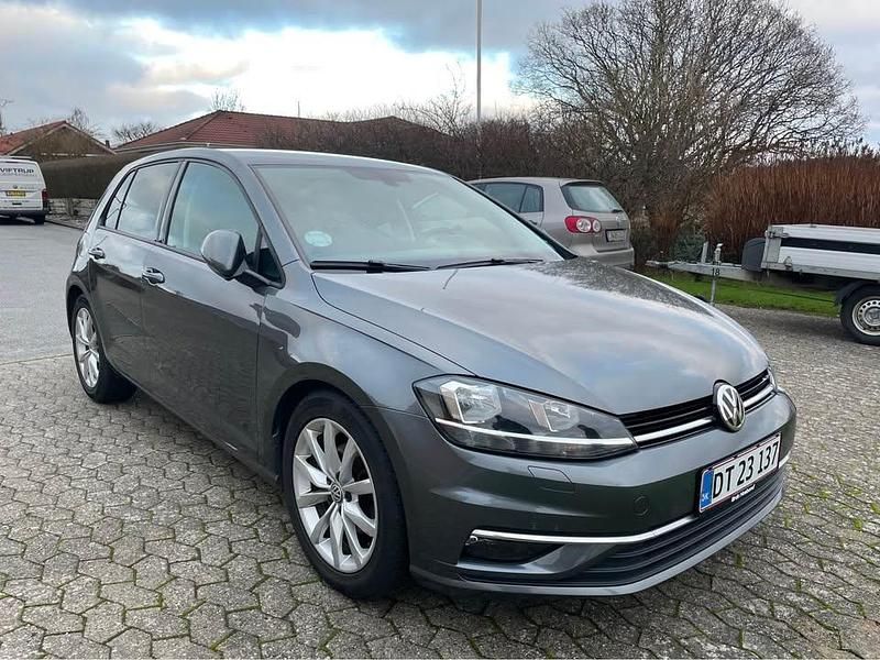 Brugt VW Golf VII Highline 150 HK (110 kW) 2018 Grå Hatchback