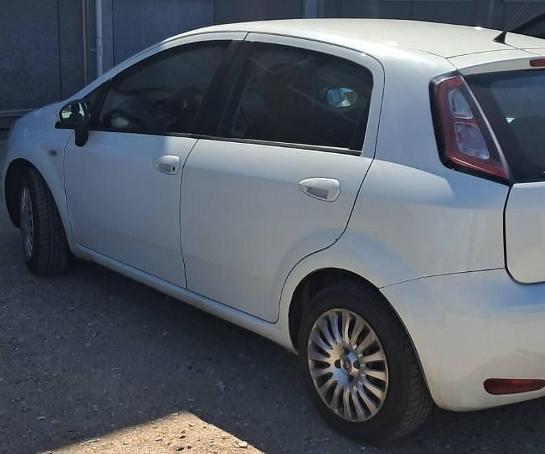 Brugt 2013 Fiat Punto Hatchback | 30.000 kr. - Billede 1/4