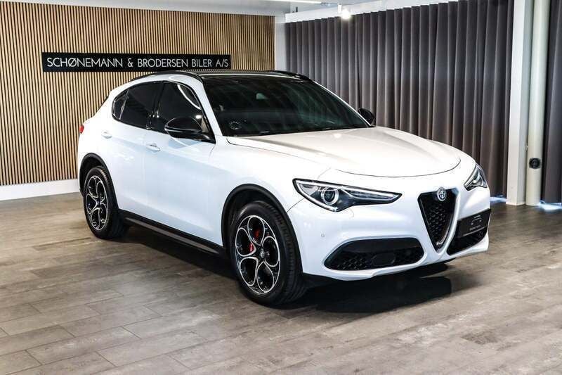 Hvid Brugt 2019 Alfa Romeo Stelvio Tech Edition SUV | 169.900 kr. - Billede 1/4