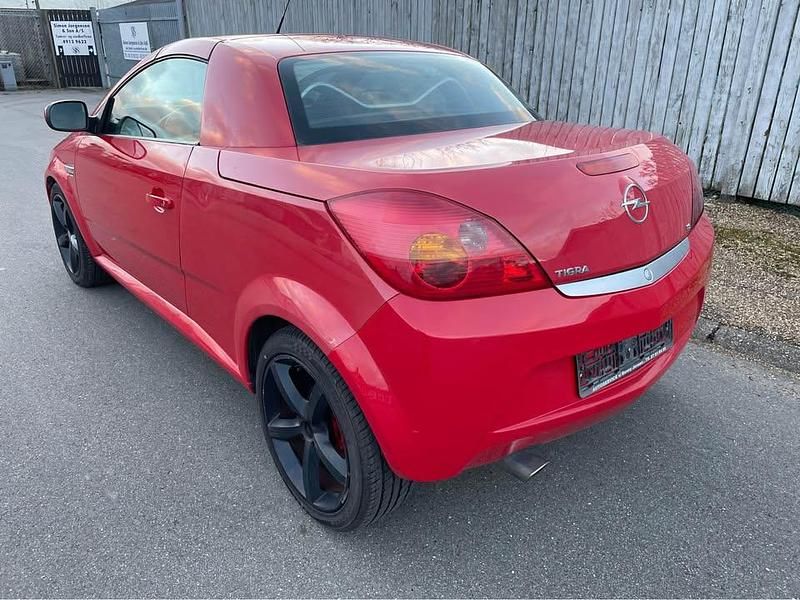 Brugt Opel Tigra 125 HK (91 kW) 2008 Cabriolet